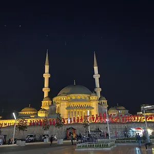 Boutique Central Taksim Hotel